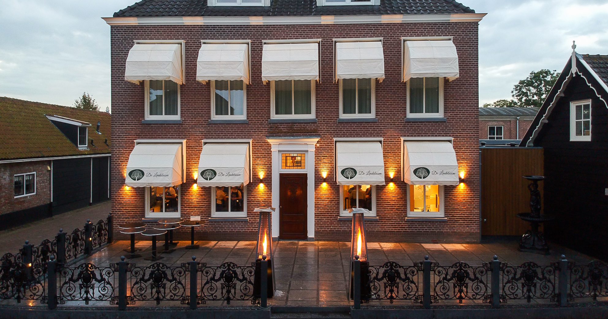 Hotel | B&B | Brasserie | De Lindeboom Serooskerke